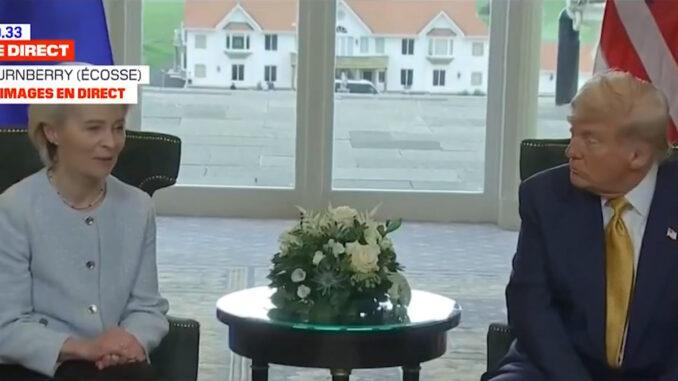 Ursula von der Leyen, présidente de la Commission européenne et Donald Trump, président des États-Unis d'Amérique, le 27/07/2025 ©BFMTV